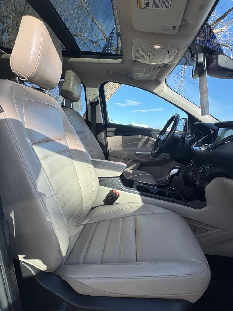 Ford Escape Titanium 4WD 2019