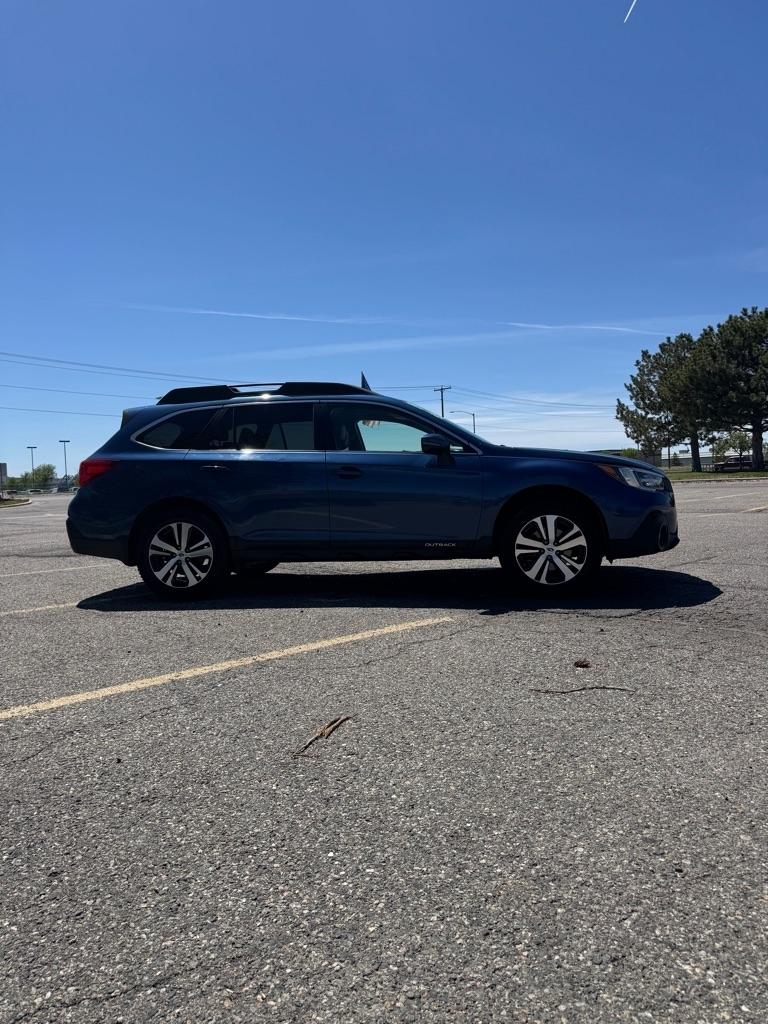 Subaru Outback 2.5i Limited 2019