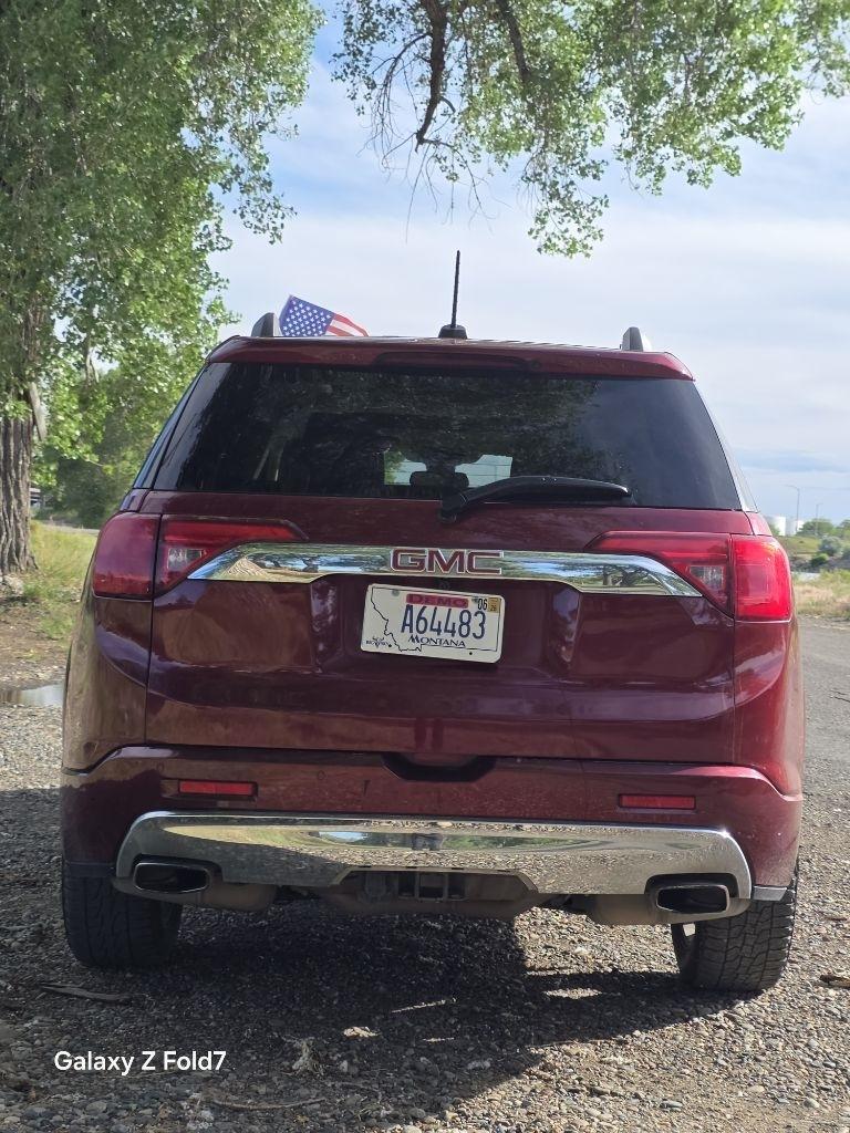 GMC Acadia Denali AWD 2017