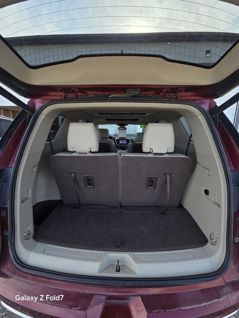 GMC Acadia Denali AWD 2017