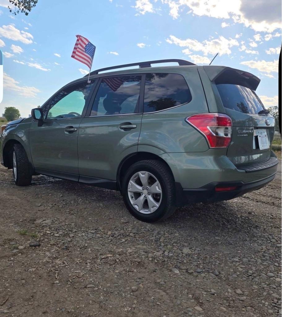 Subaru Forester 2.5i Touring 2015