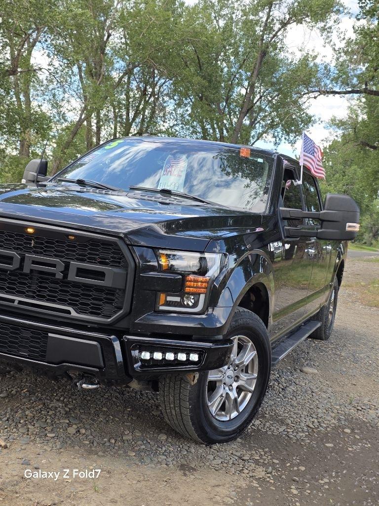 Ford F-150 XL SuperCrew 5.5-ft. Bed 4WD 2015