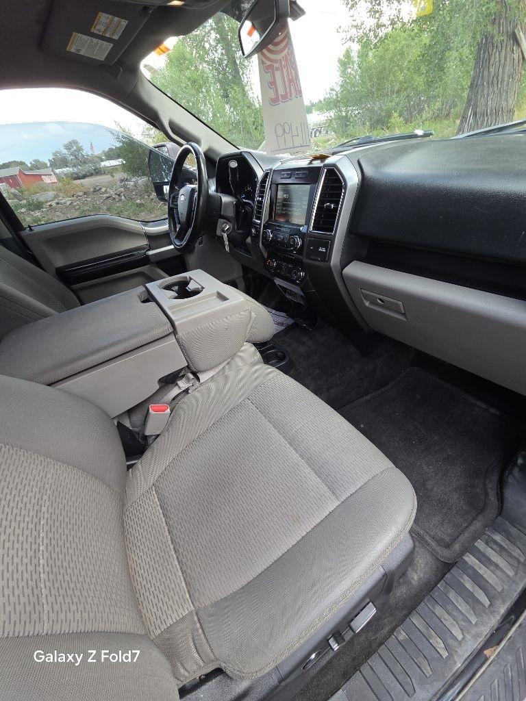 Ford F-150 XL SuperCrew 5.5-ft. Bed 4WD 2015