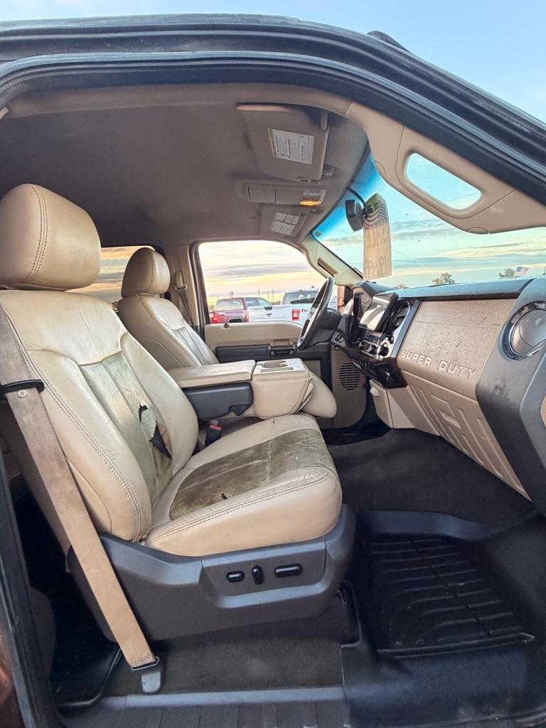 Ford F-350 SD King Ranch Crew Cab 4WD 2011