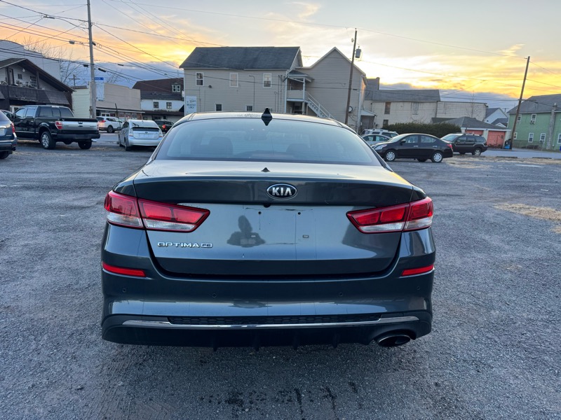 2020 Kia Optima LX SE photo 4