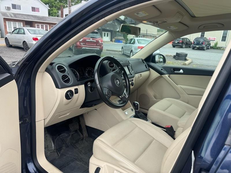 2015 Volkswagen Tiguan SE - Photo 12