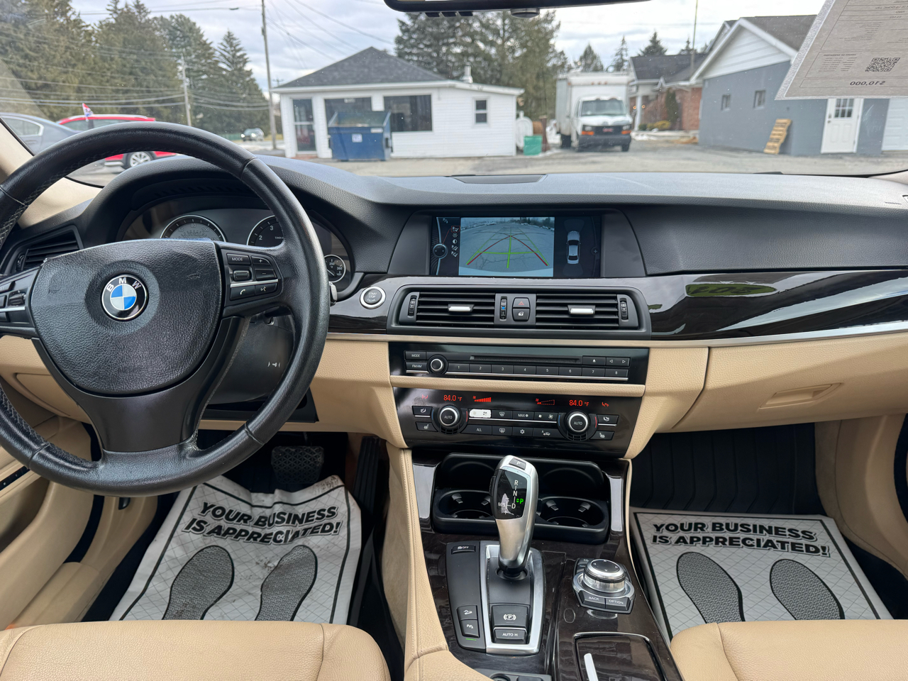 BMW 5-Series 535xi 2011