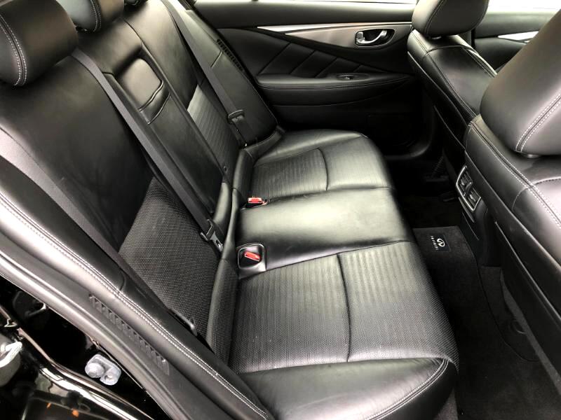 Infiniti Q50 Hybrid Premium AWD 2014