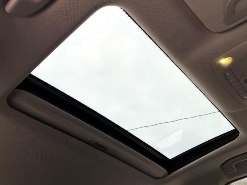 Infiniti Q50 Hybrid Premium AWD 2014