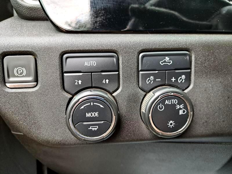 Chevrolet Silverado 1500 LT-L Crew Cab 4WD 2023