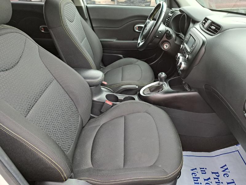 Kia Soul + w/Signature 2.0 Special Edition 2016