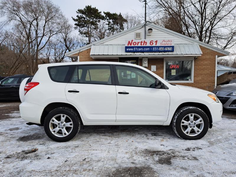 Toyota RAV4 Base I4 4WD 2010