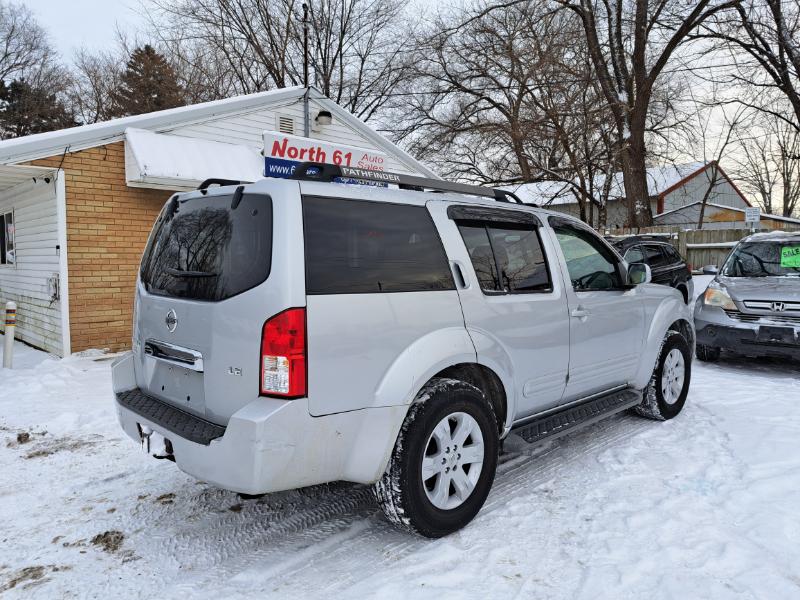 Nissan Pathfinder LE 4WD 2007