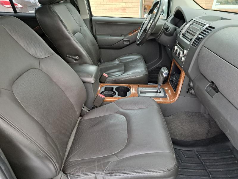 Nissan Pathfinder LE 4WD 2007