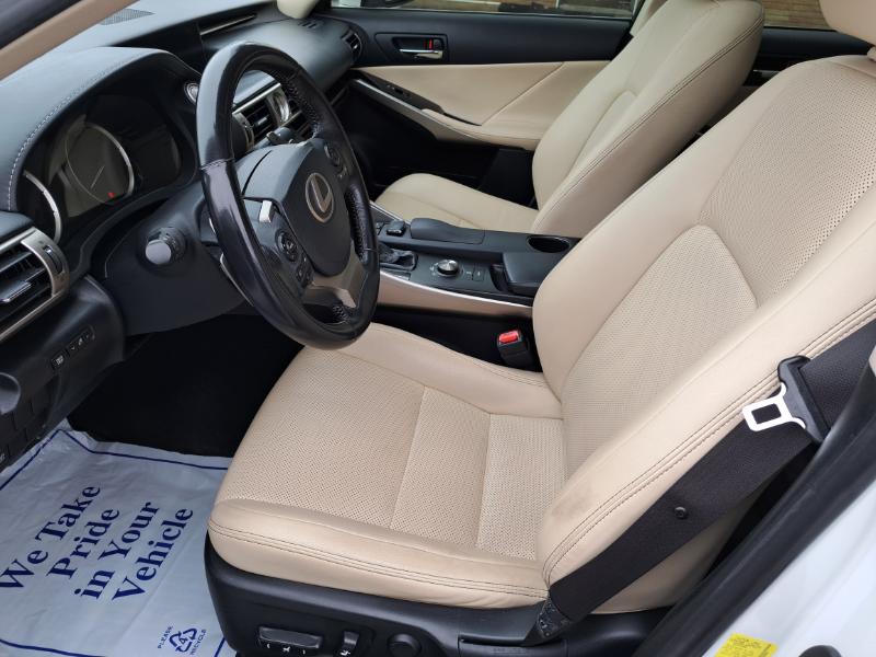 Lexus IS 250 AWD 2015
