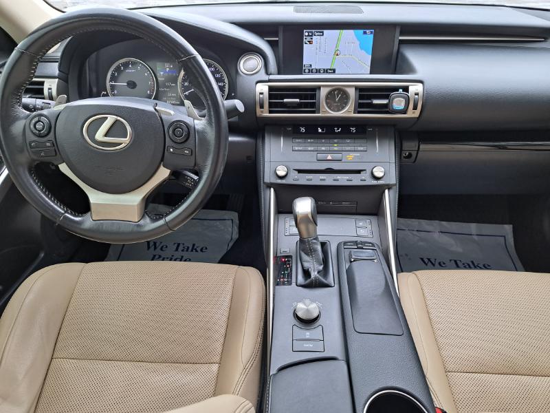 Lexus IS 250 AWD 2015