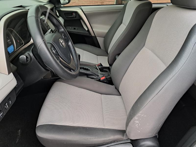 Toyota RAV4 LE AWD 2013