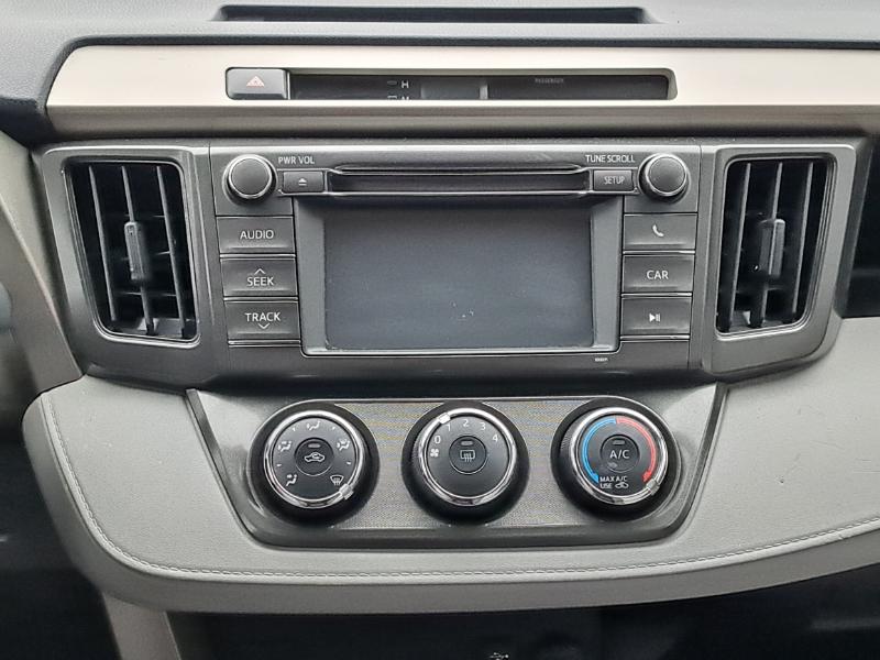 Toyota RAV4 LE AWD 2013