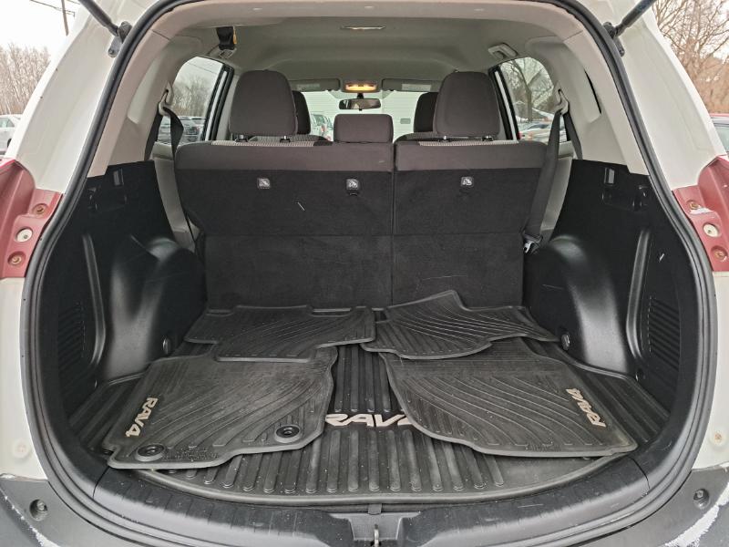 Toyota RAV4 LE AWD 2013