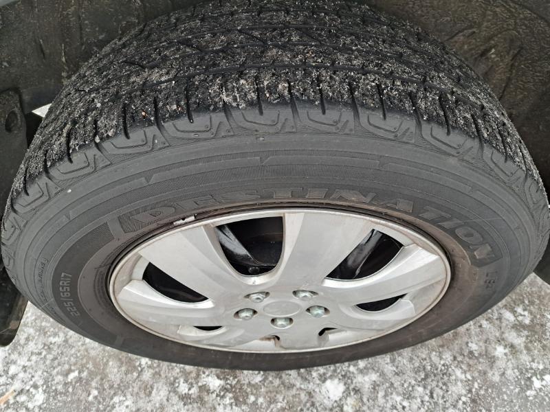 Toyota RAV4 LE AWD 2013