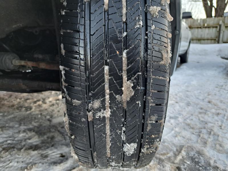 Toyota Sienna CE FWD 7-Passenger 2009