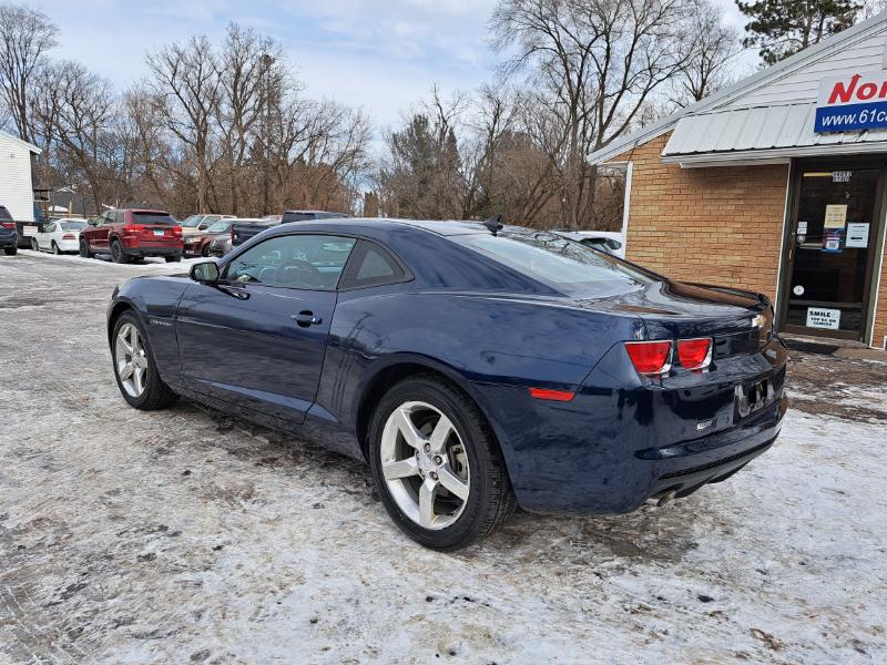 Chevrolet Camaro LT1 Coupe 2011