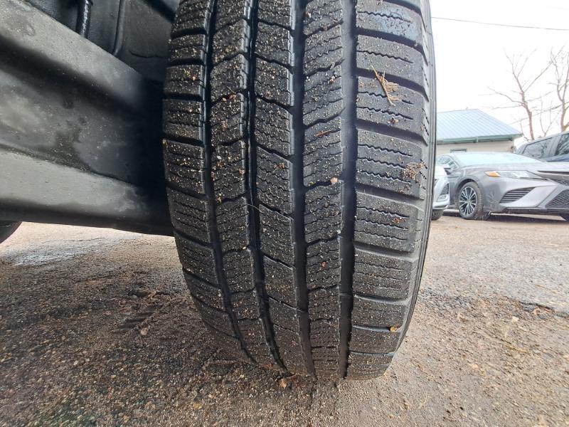 Honda Ridgeline RTL w/ Leather and Navigation 2013