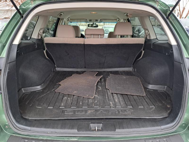 Subaru Outback 2.5i Premium 2013