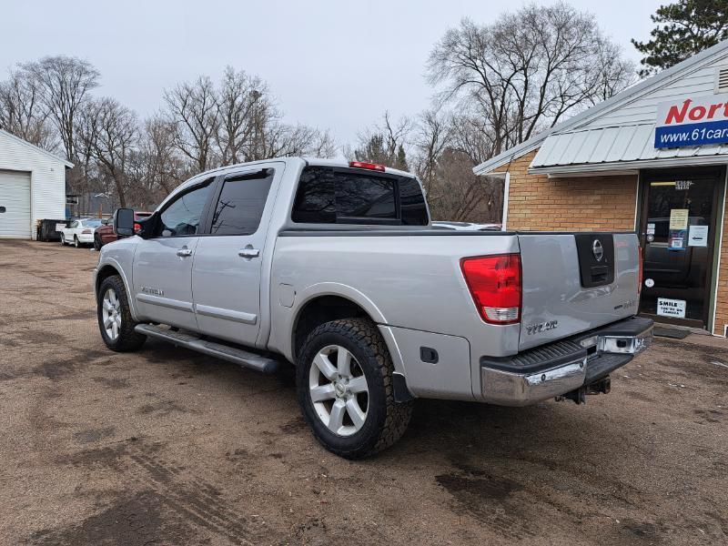 Nissan Titan LE Crew Cab 4WD SWB 2008