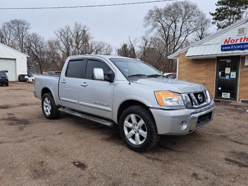 Nissan Titan LE Crew Cab 4WD SWB 2008