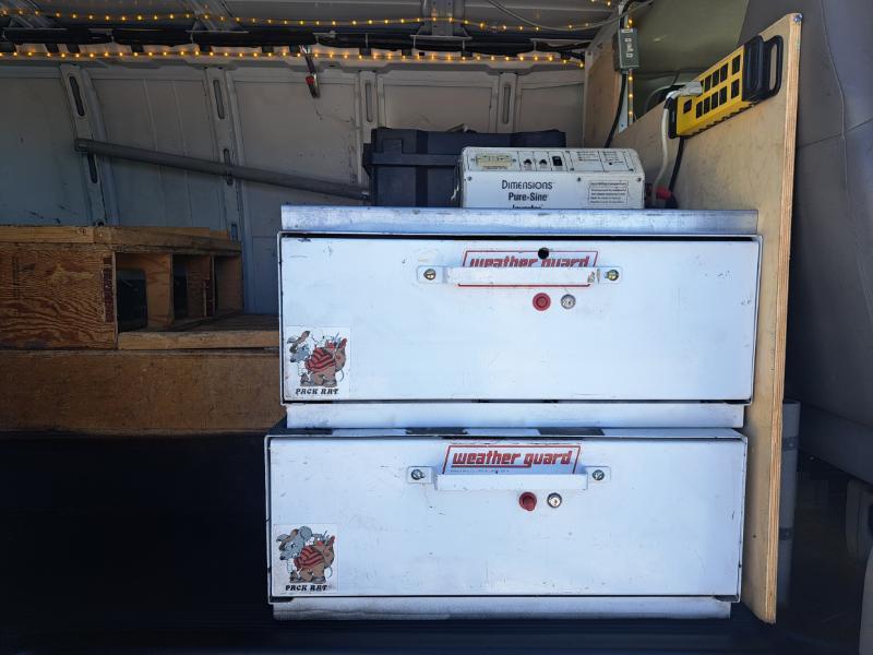 Chevrolet Express 3500 Extended Cargo 2000