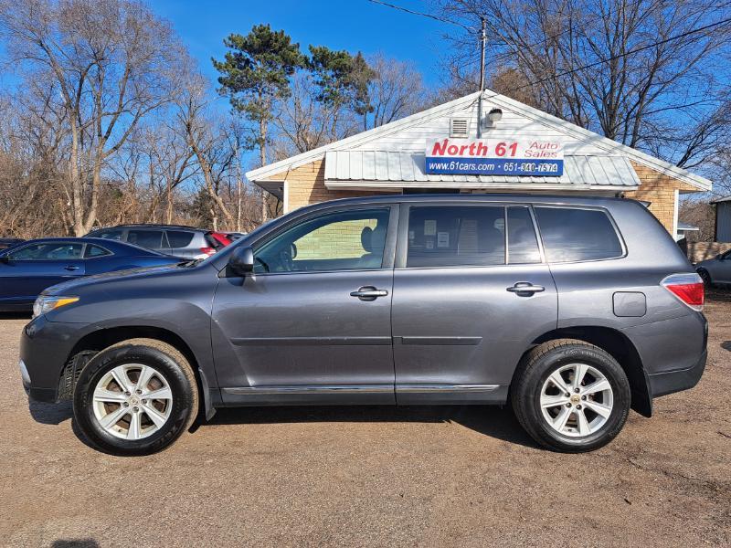 Toyota Highlander Base 4WD 2012