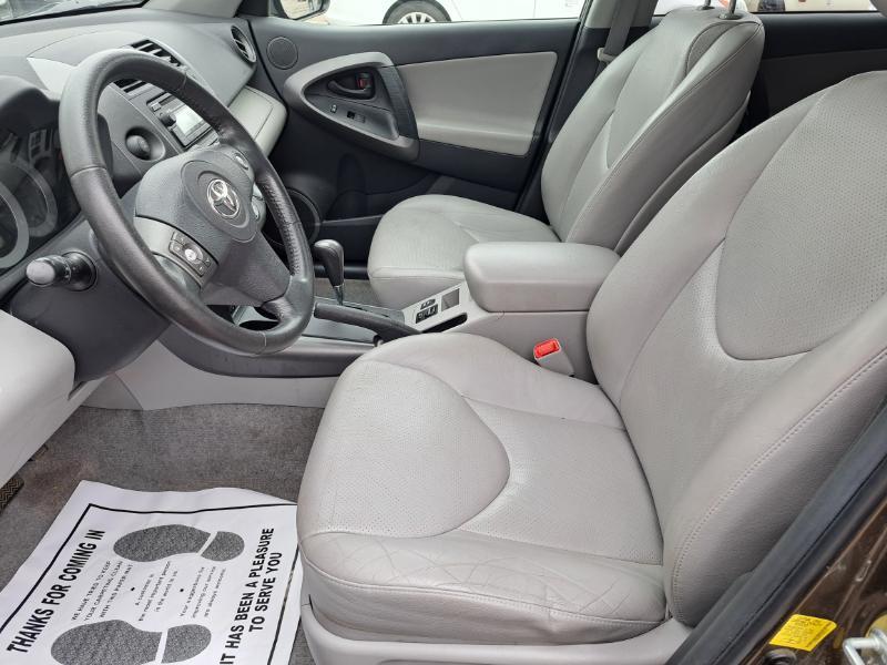 Toyota RAV4 Limited I4 4WD 2012