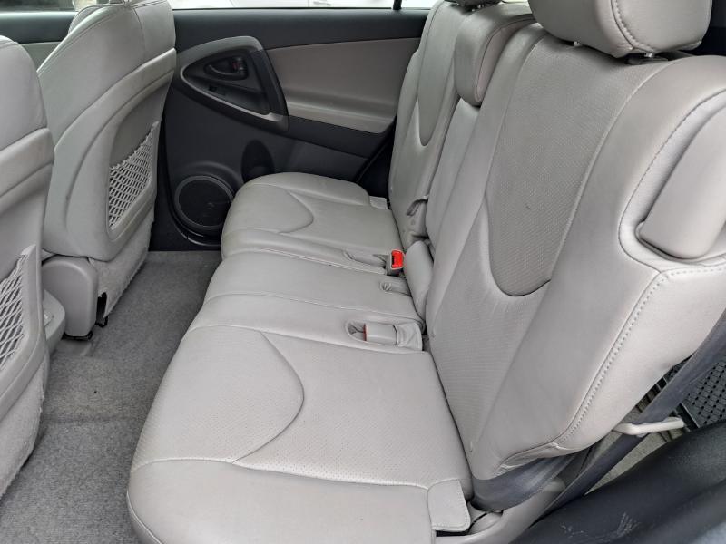 Toyota RAV4 Limited I4 4WD 2012