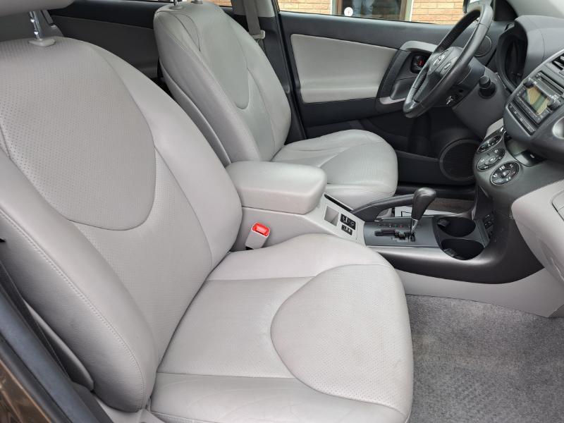 Toyota RAV4 Limited I4 4WD 2012