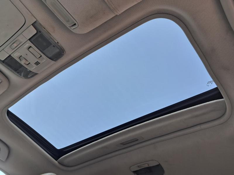 Subaru Outback 2.5i Limited 2011