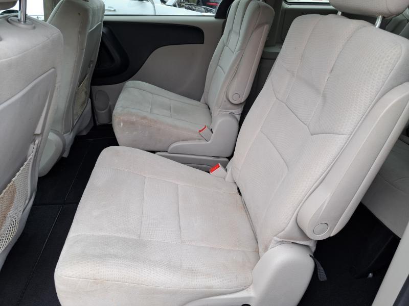 Dodge Grand Caravan SE 2012