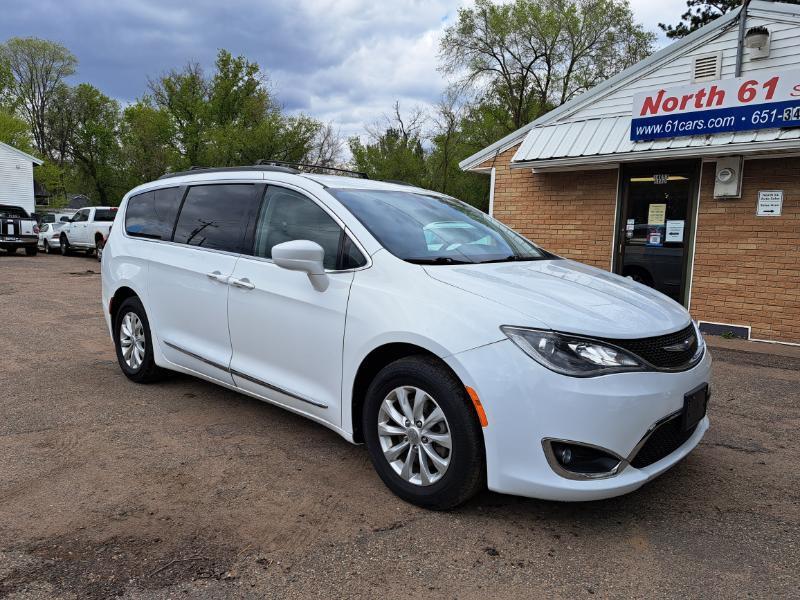 Chrysler Pacifica Touring-L 2017