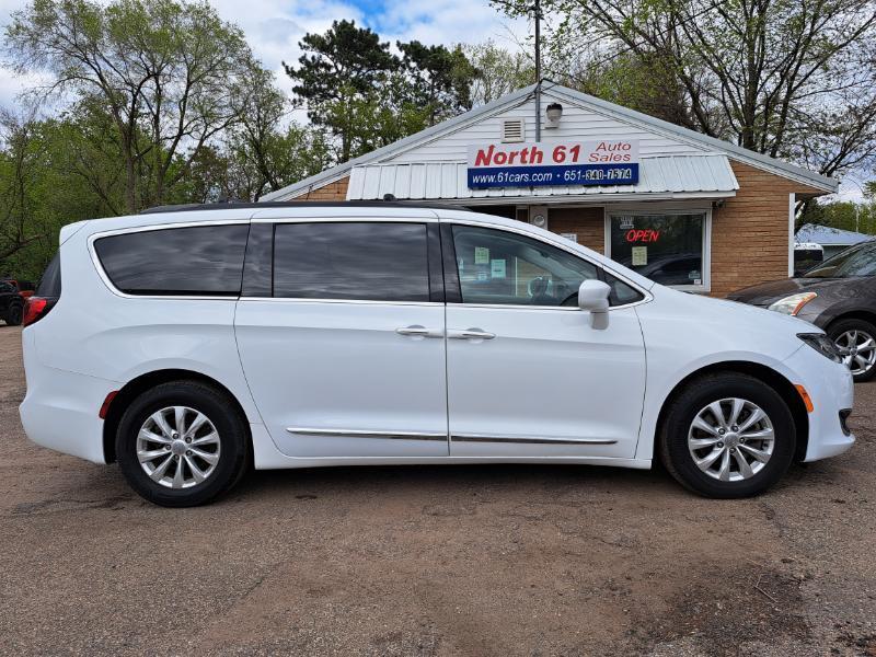 Chrysler Pacifica Touring-L 2017