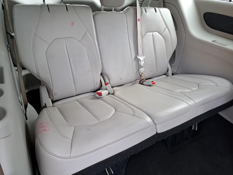 Chrysler Pacifica Touring-L 2017