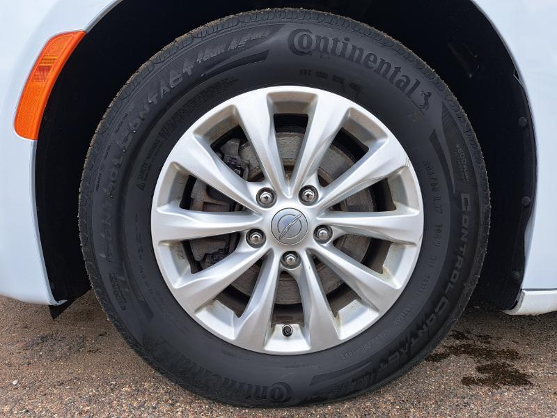 Chrysler Pacifica Touring-L 2017