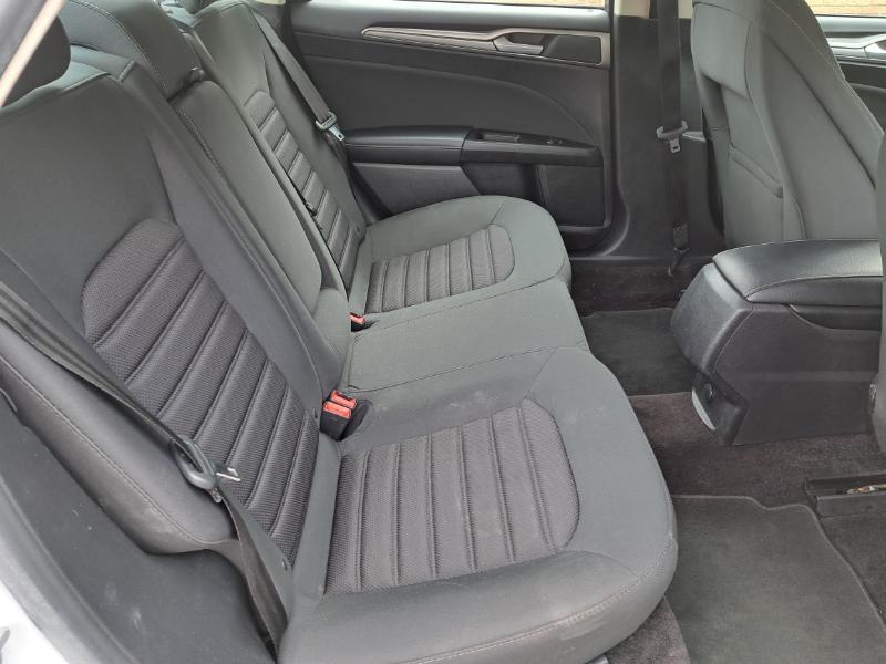 Ford Fusion SE 2017