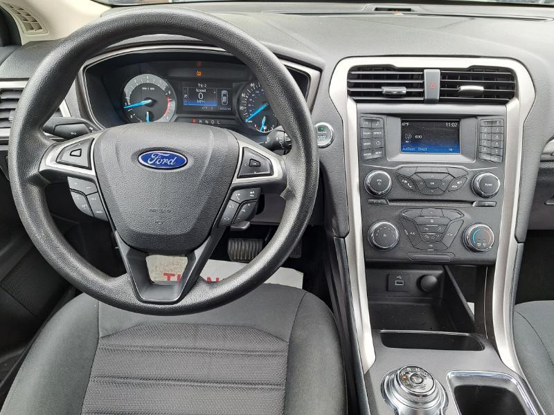 Ford Fusion SE 2017