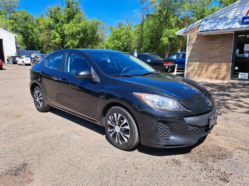 Mazda MAZDA3 i Sport 4-Door 2013