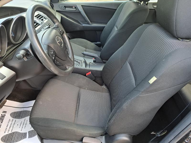 Mazda MAZDA3 i Sport 4-Door 2013