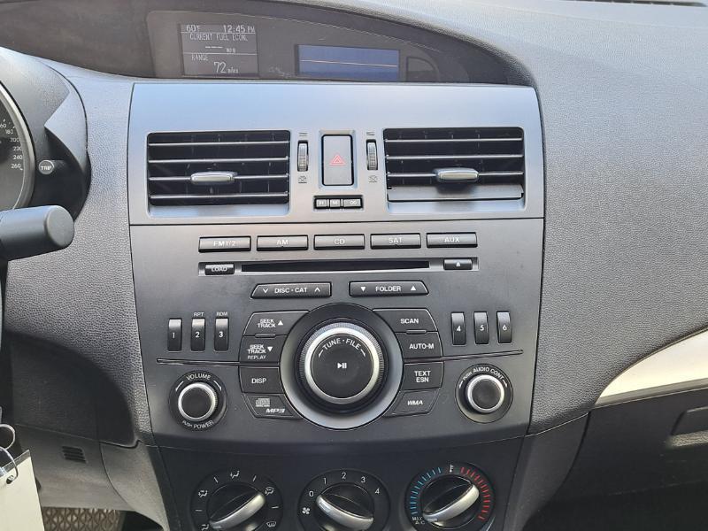 Mazda MAZDA3 i Sport 4-Door 2013