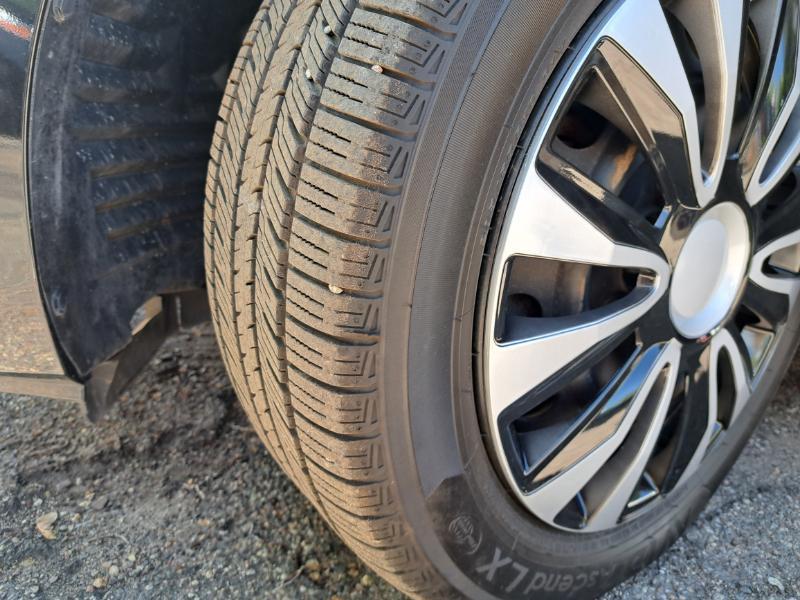 Mazda MAZDA3 i Sport 4-Door 2013
