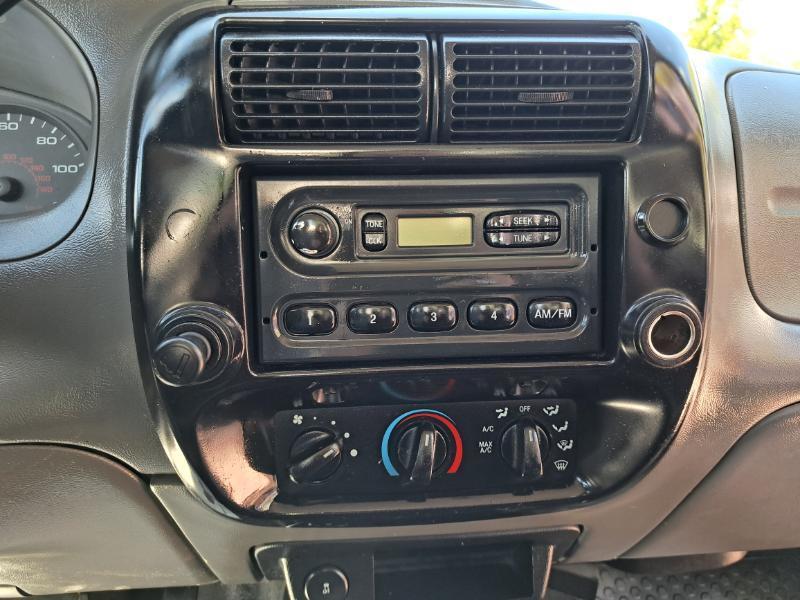 Ford Ranger XL 2WD 2011