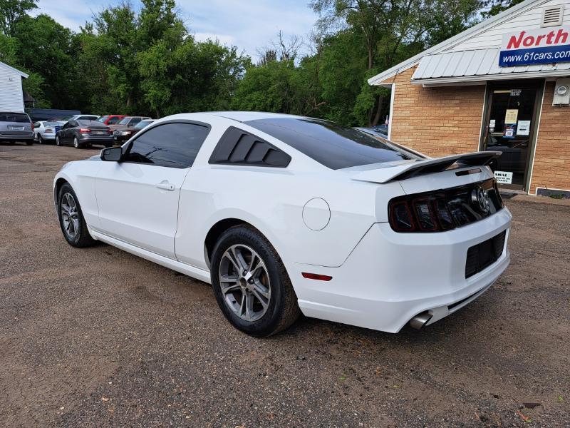 Ford Mustang V6 Coupe 2014
