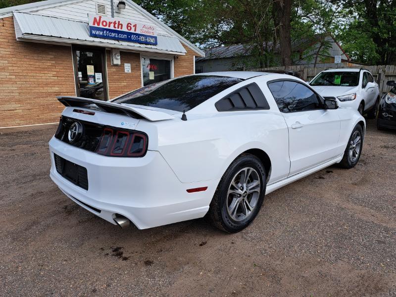 Ford Mustang V6 Coupe 2014